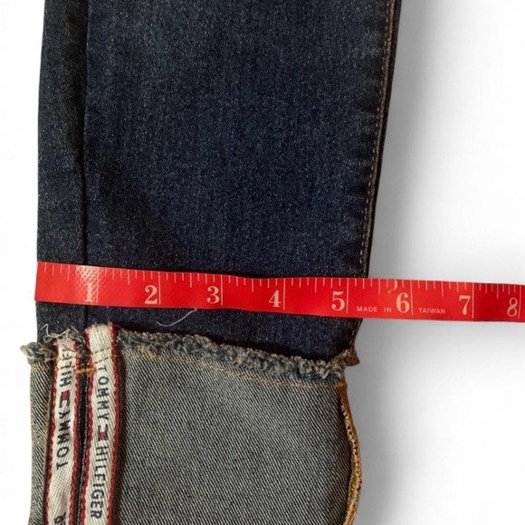 NWT Tommy Hilfiger Sz 2 women’s TriBeCa TH flex raw cuff Dark wash skinny jeans - Picture 6 of 9